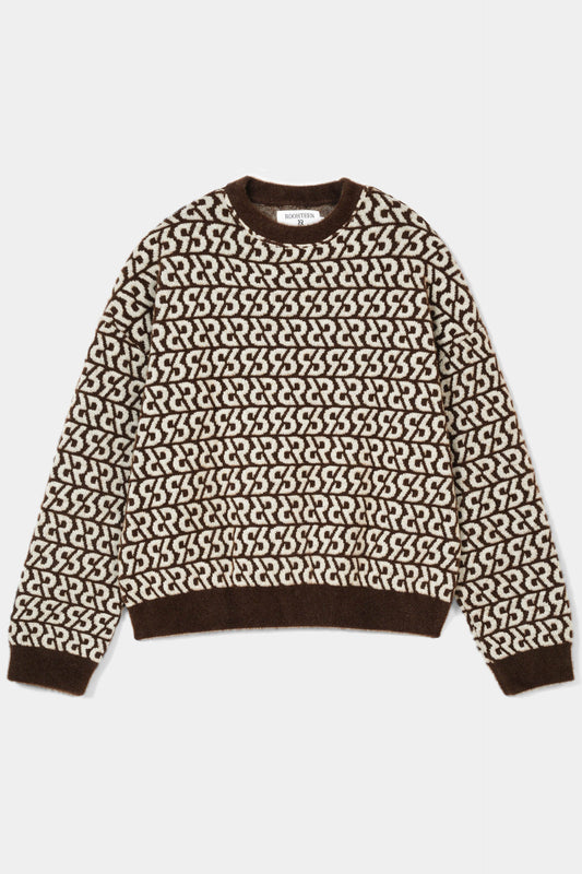 سترة بنمط متكرر مميز