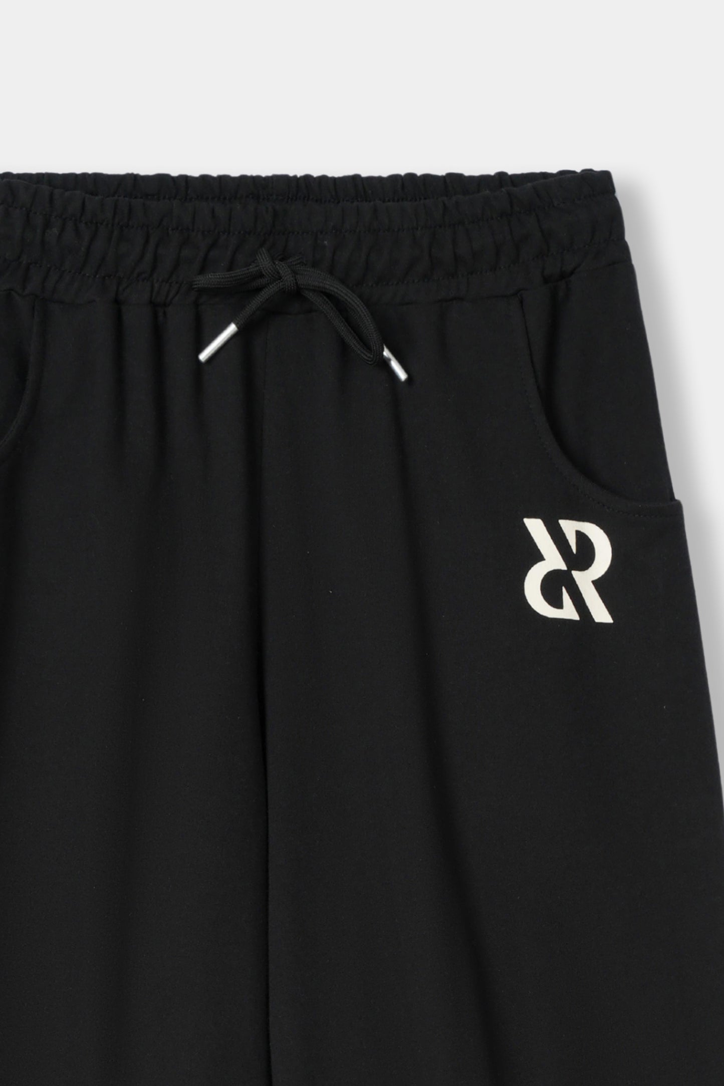 بنطال رياضي أسود مريح