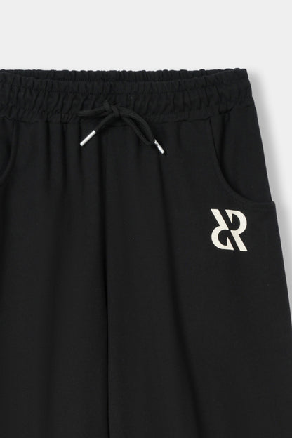 بنطال رياضي أسود مريح