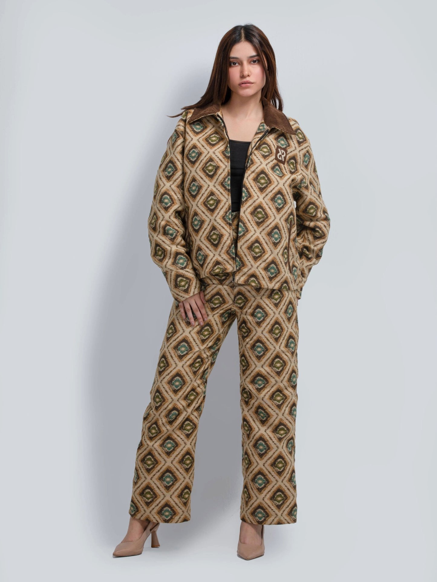 سترة منسوجة من الماس الفاخر