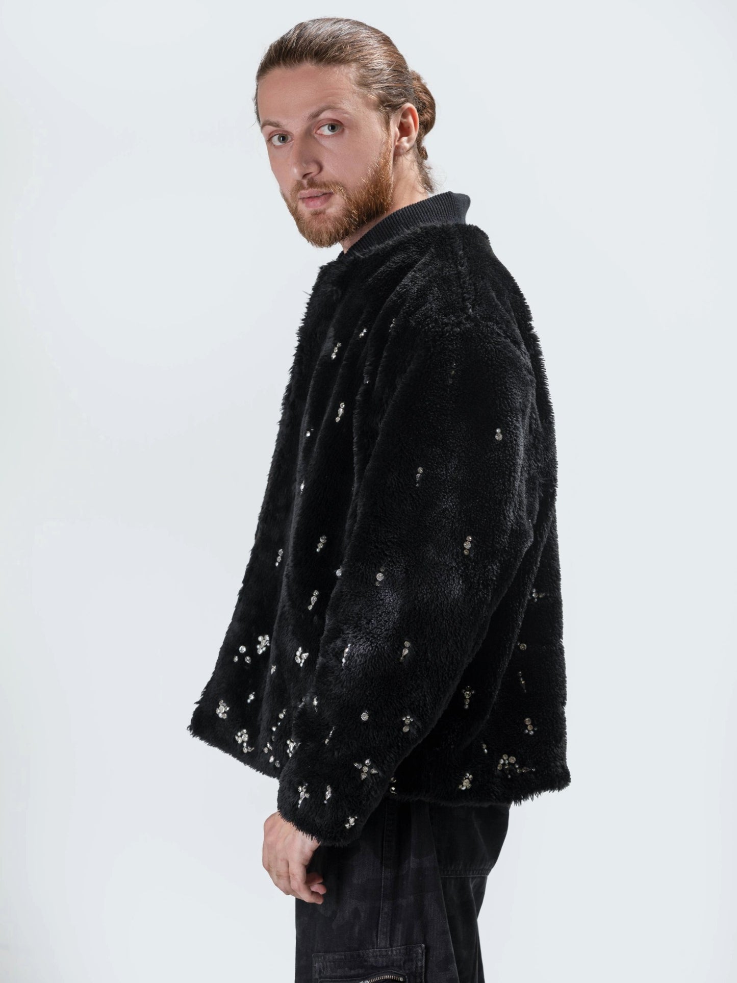 سترة مطرزة بضوء النجوم الأسود